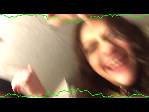 ❤️ Dve seksi brunetki čustvene hlačke ostanejo bastardi čudna kurba ❤️ Fuck video pri nas ❌️